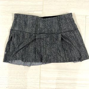 Lululemon skirt -EUC